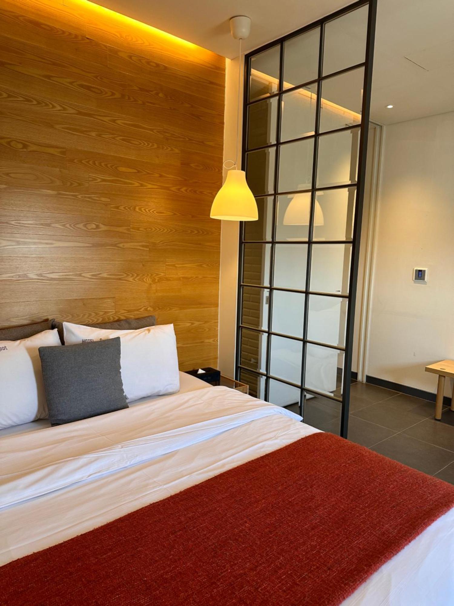 Gwangju Hotel The Spot Gwangju Metropolitan City Exterior photo